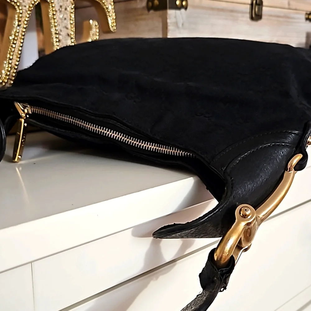 Gucci Guccissima Shoulder Bag; Price reflects wears, sales final, no return - Picture 6 of 16